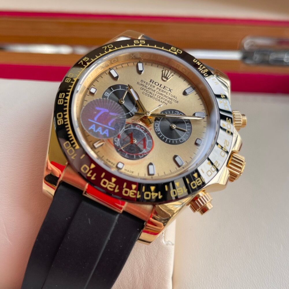 ロレックス (ROLEX) 新作 デイトナ 時計 43mm