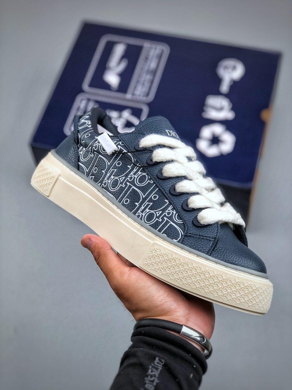 Dior B33 Blue