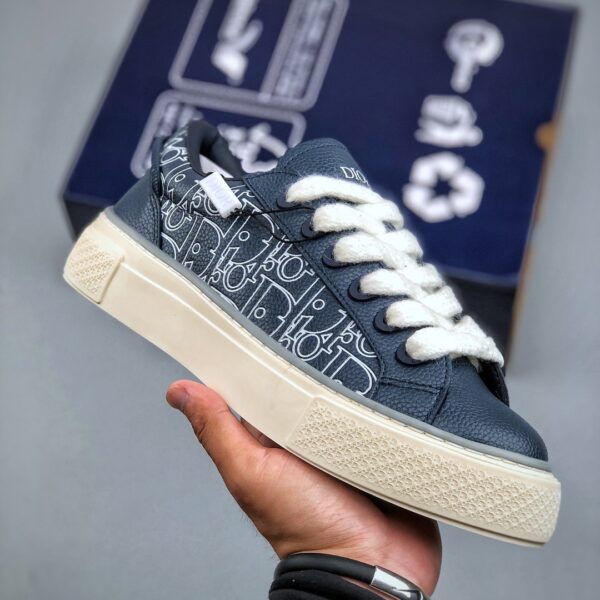 Dior B33 Blue