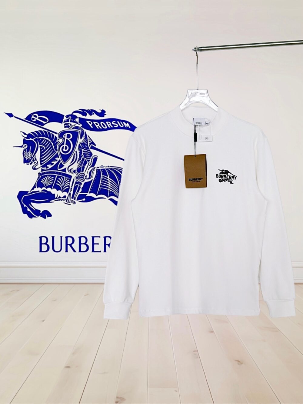 【BURBERRY】バーバリー長袖 セーター 男女兼用！