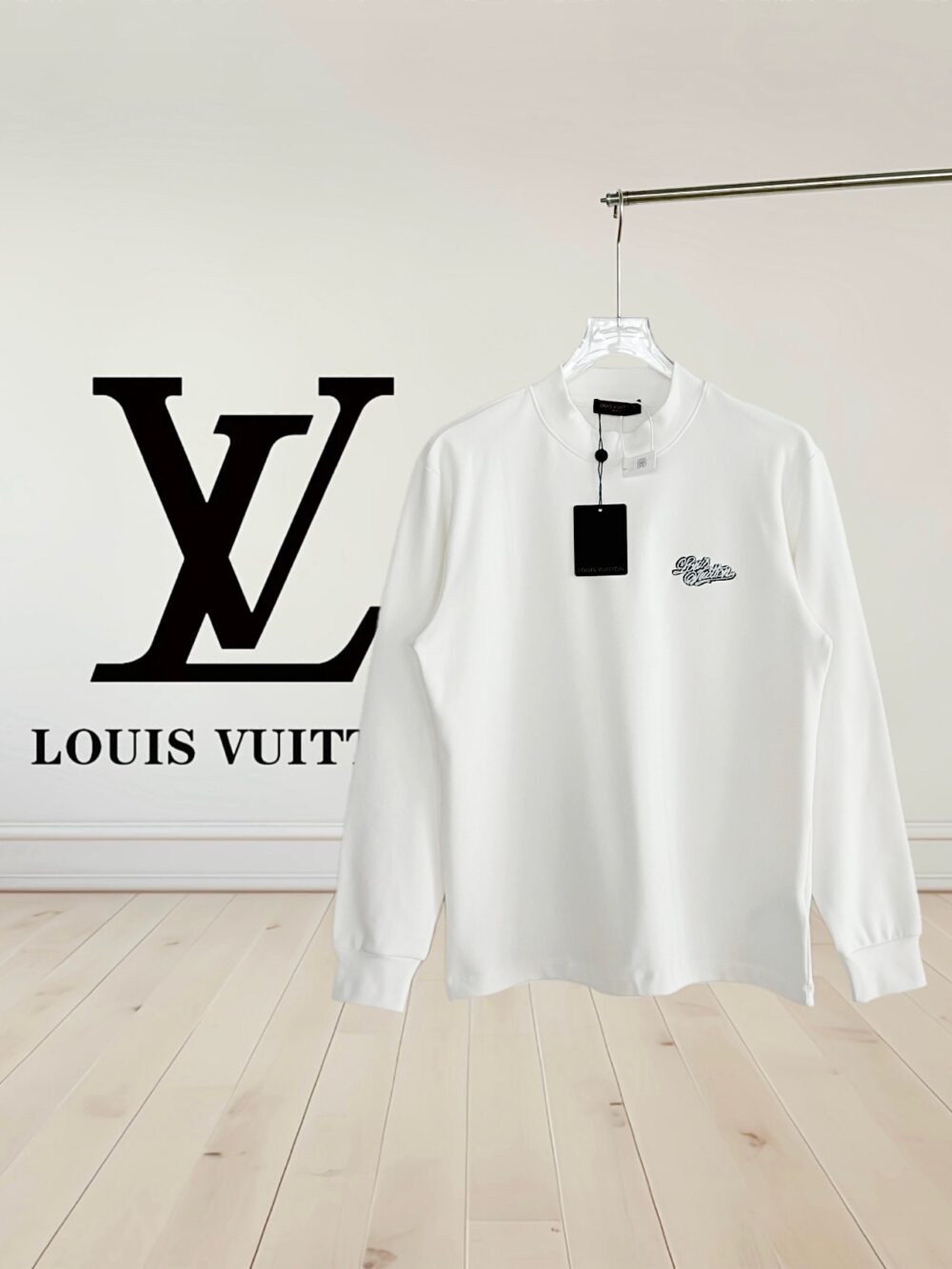 【LV】ルイ・ヴィトン長袖 セーター 男女兼用！