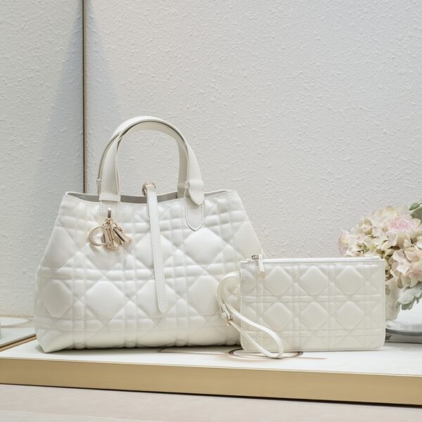 ディオール(Dior) Toujours バッグ 23x15x15cm or 28.5x19x21cm